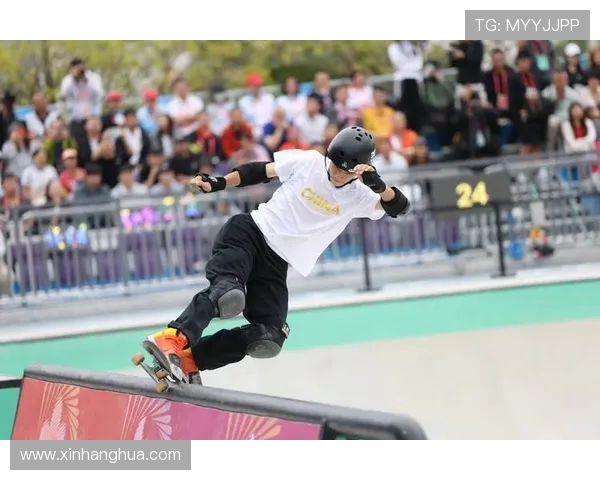 南京滑板队团队协作引发热议滑板文化的碰撞与反思