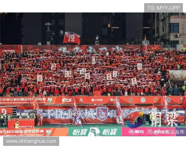 重庆足球队的速度之道：如何在赛场上赢得瞬间优势